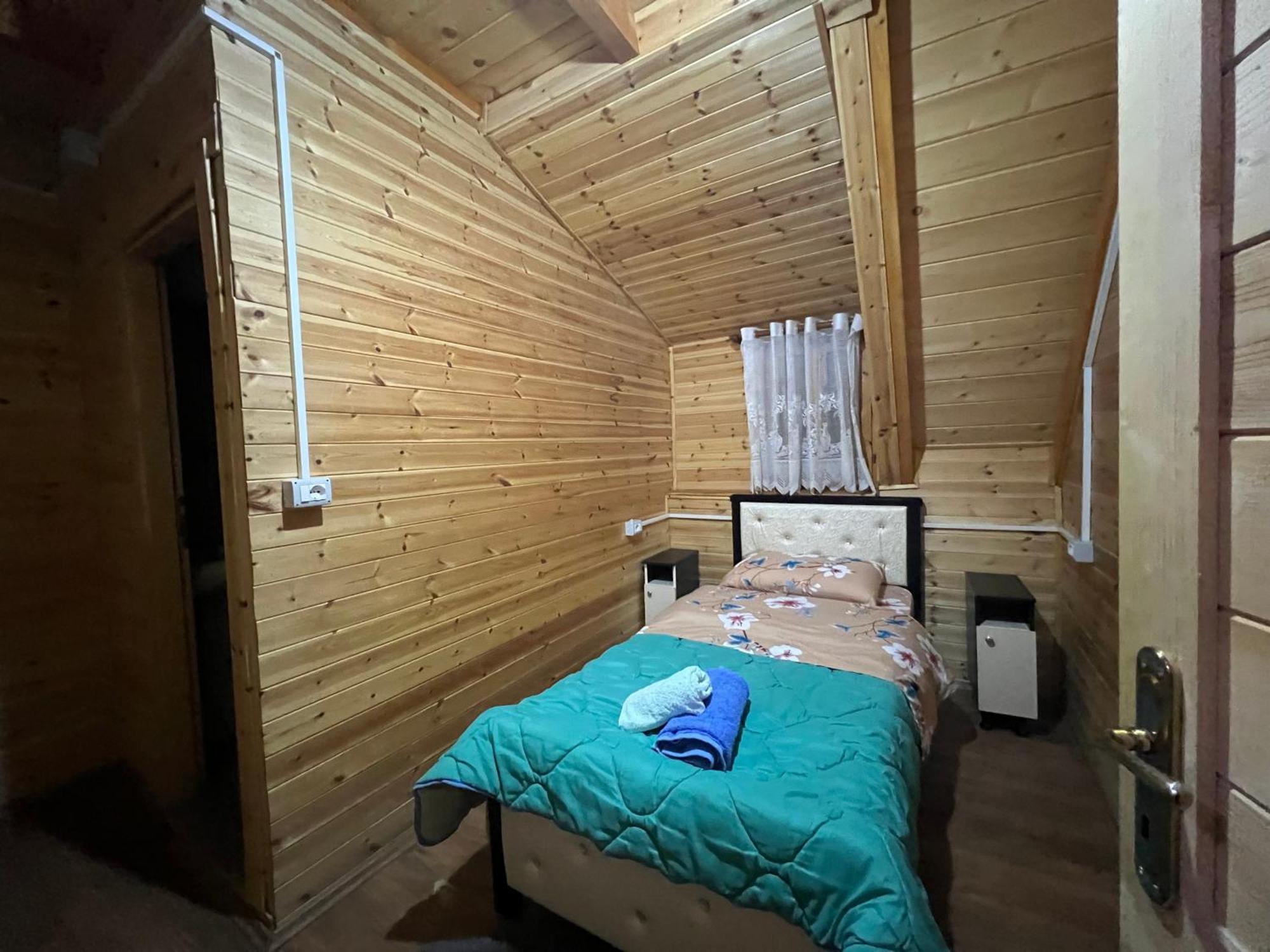 טת Guesthouse Villa Gurra מראה חיצוני תמונה