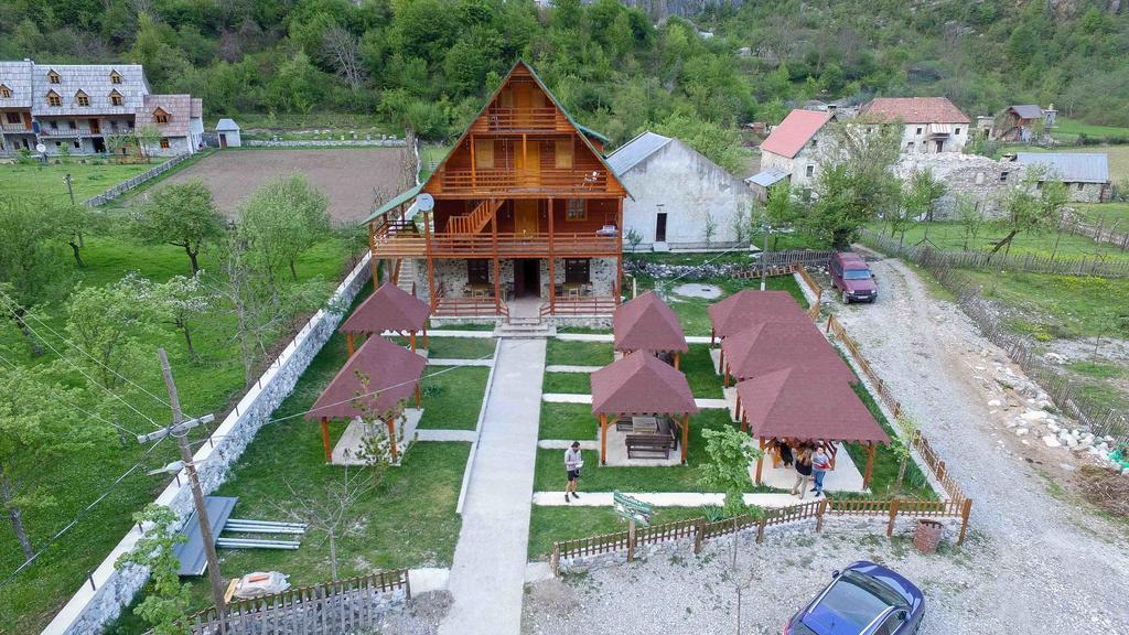 טת Guesthouse Villa Gurra מראה חיצוני תמונה